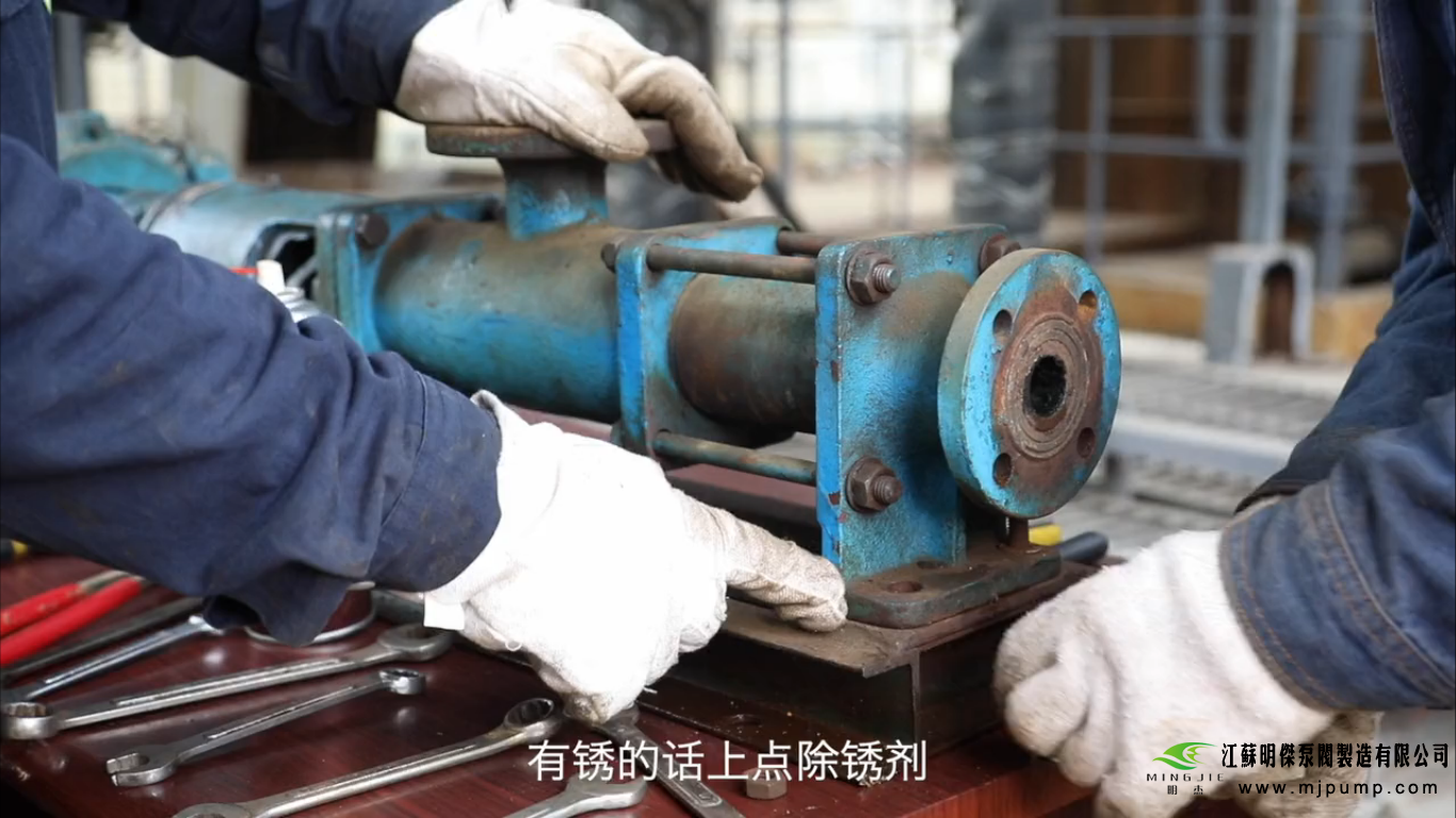 单螺杆泵定子拆卸过程
